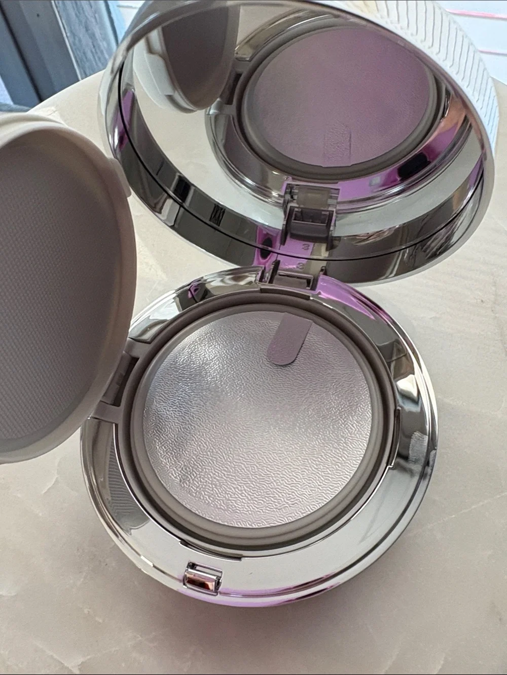 Chantecaille Future Skin Cushion Foundation - in NUDE BNIB
